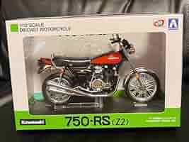 kawasaki カワサキ Z2 750RS 火の玉カラー ミニチャンプス1/6 kawasaki カワサキ Z2 750RS 火の玉カラー ミニチャンプス1/6